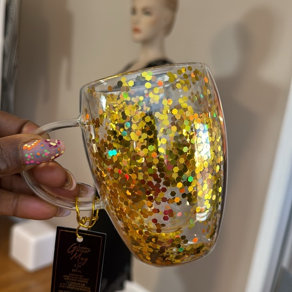 Gold Giltter 4 Piece Mug Set - Picture 11 of 16